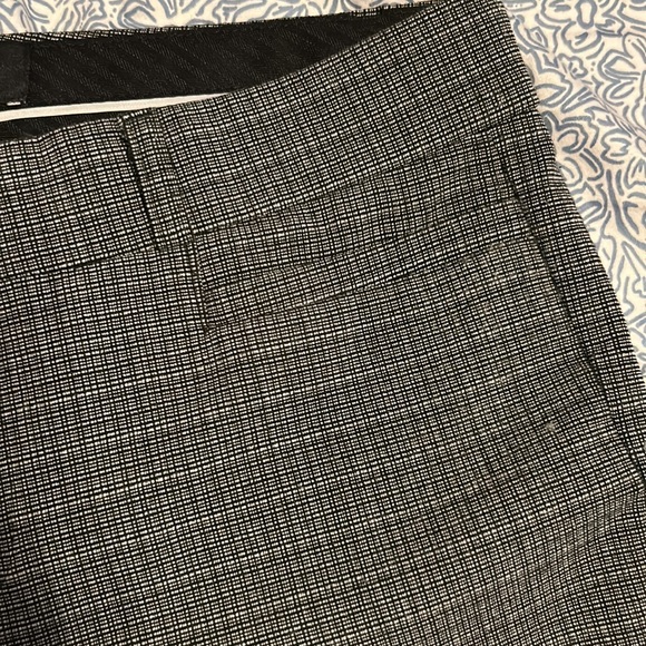 Banana Republic Cropped Sloan Pants (0P) - Picture 3 of 6